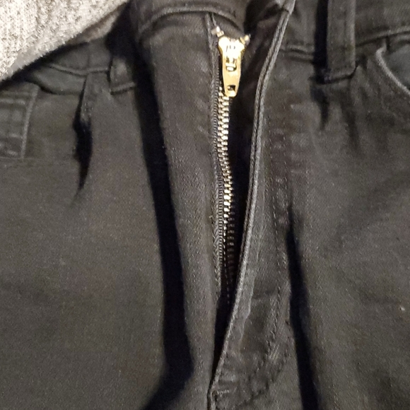 Sneakpeak High Rise Jeans - Picture 11 of 12